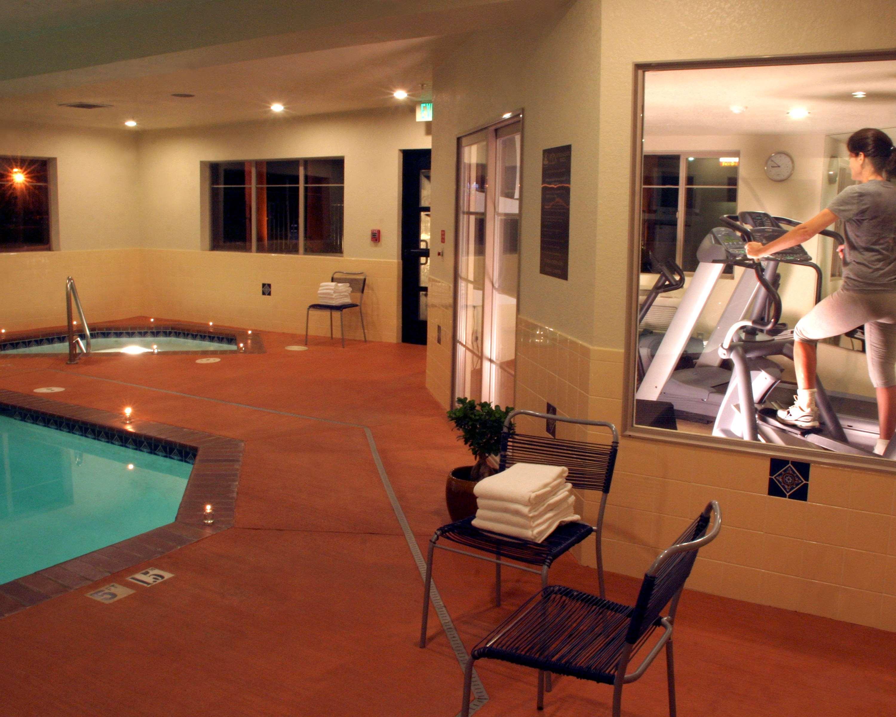 Best Western Snowcap Lodge Cle Elum Bagian luar foto