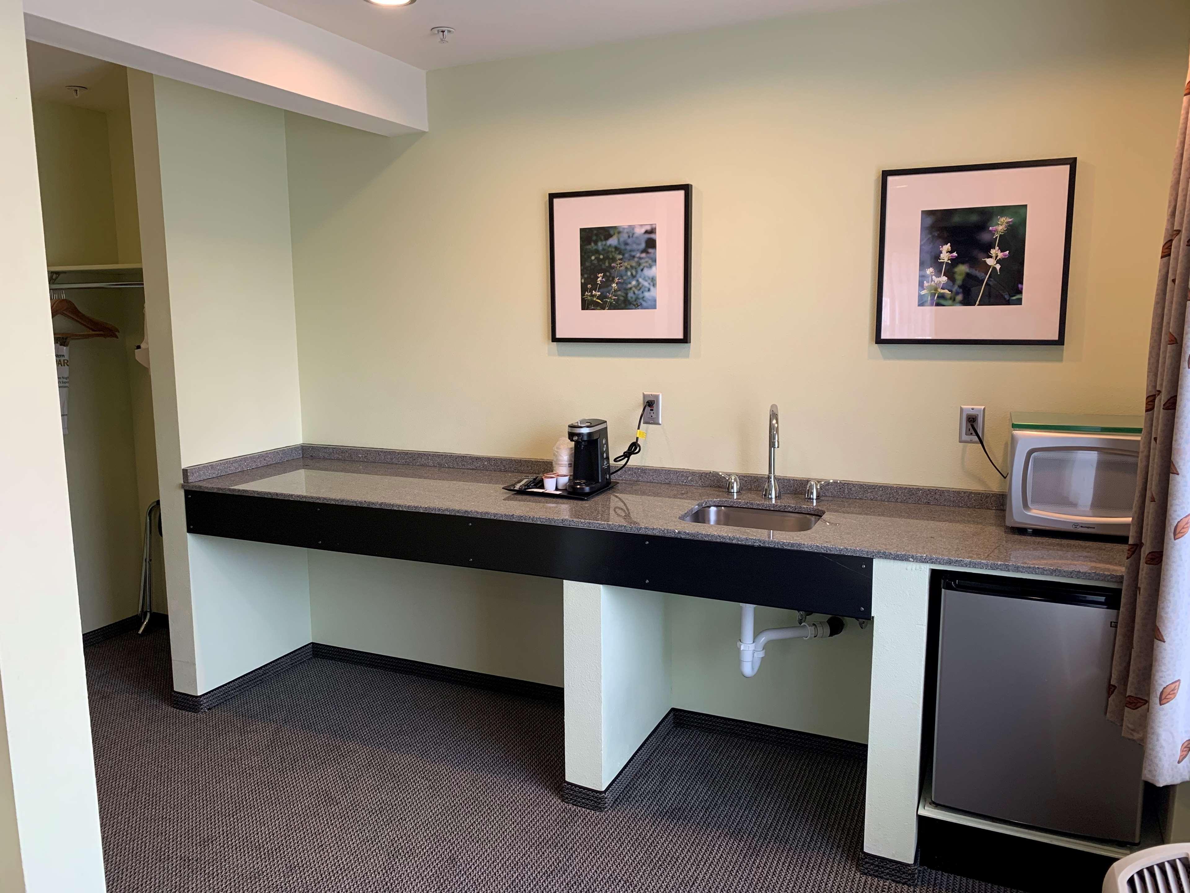 Best Western Snowcap Lodge Cle Elum Bagian luar foto